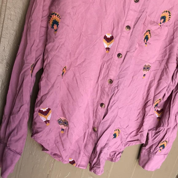 Anthropologie county fair pink hot balloon embroidered top - Picture 5 of 11